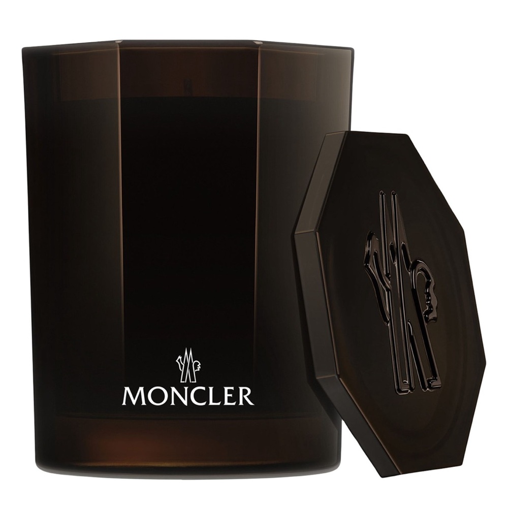 Moncler “Le Cèdre Bleu” Candle NEVER USED- IN BOX